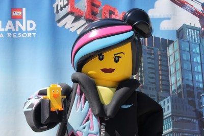 Ducky_Momo_2014_Legoland_02_Wyldstyle